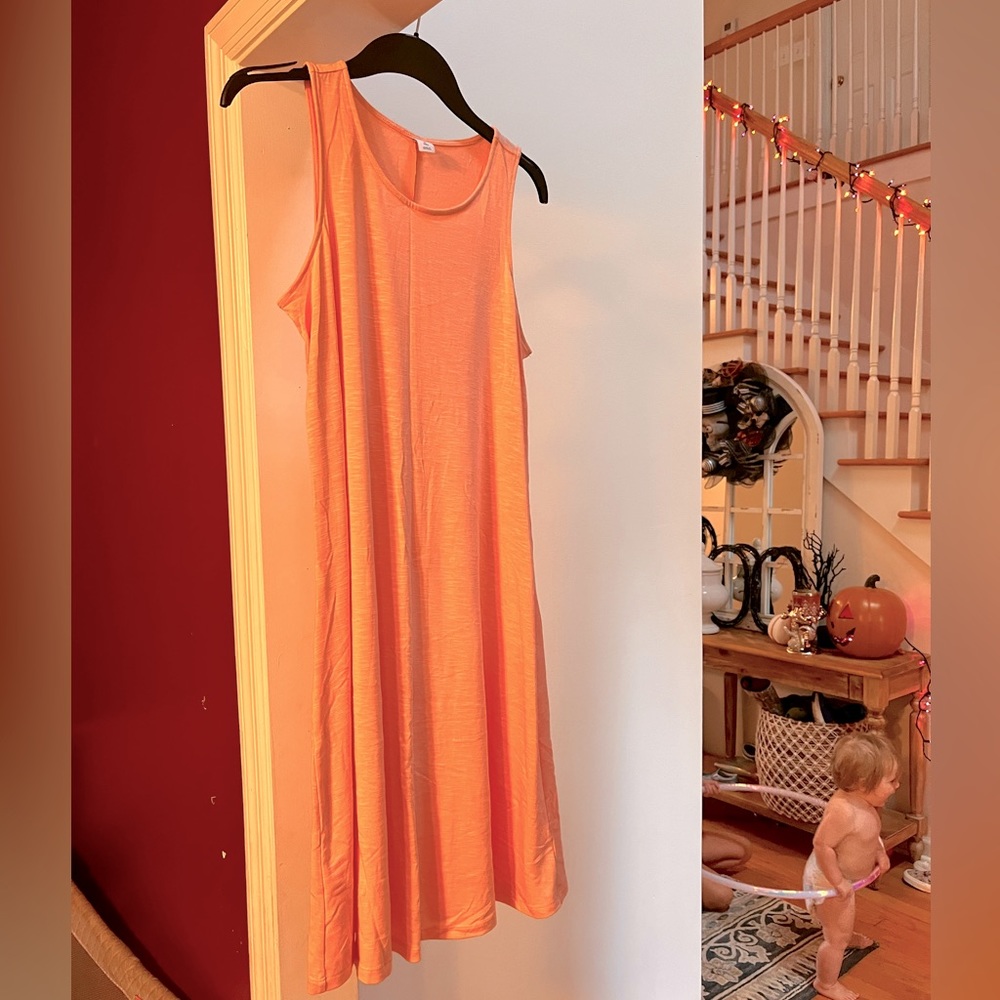 Women’s Old Navy Sleeveless Swing dress Coral